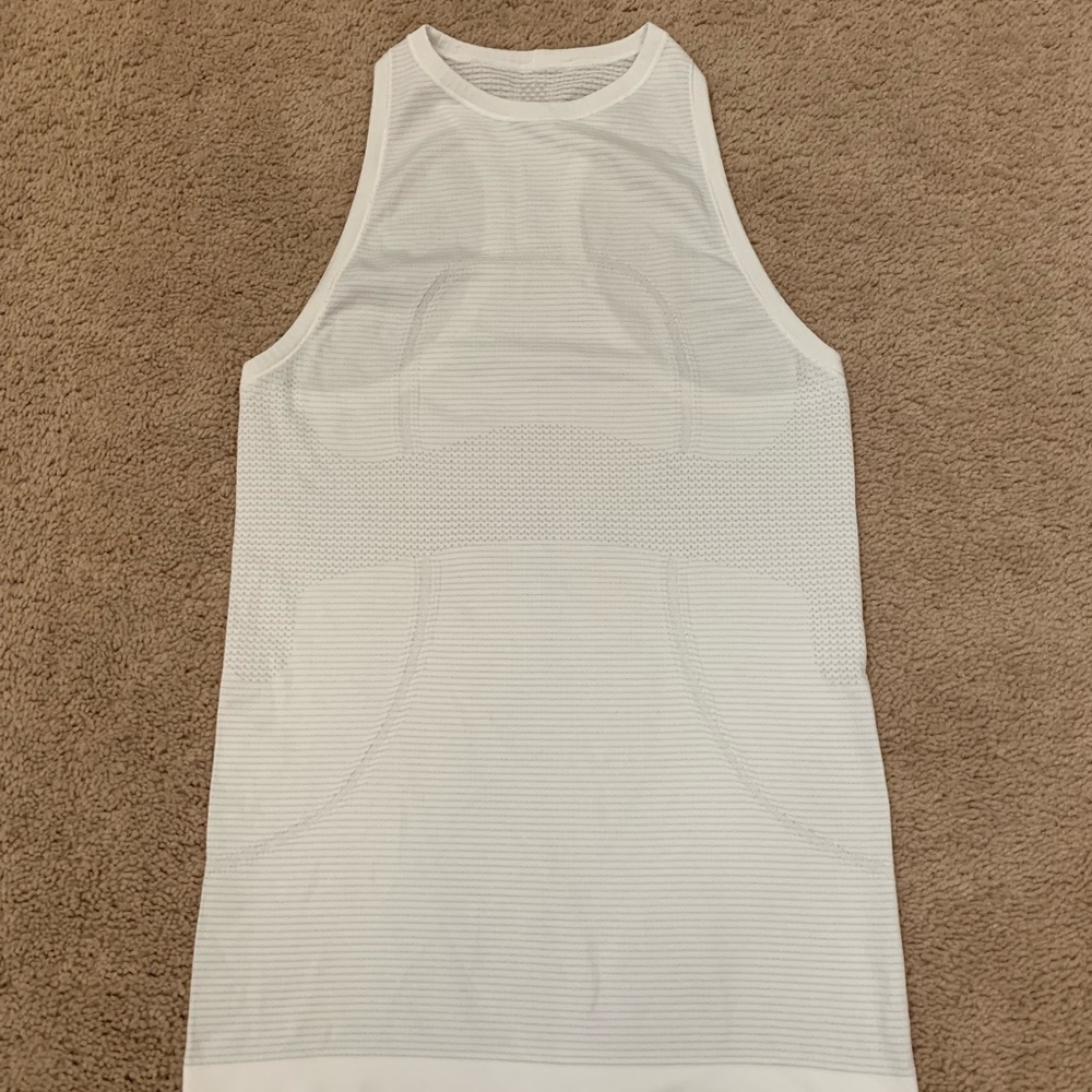 Lulu🍋 Swiftly Tech High Neck Tank (4)